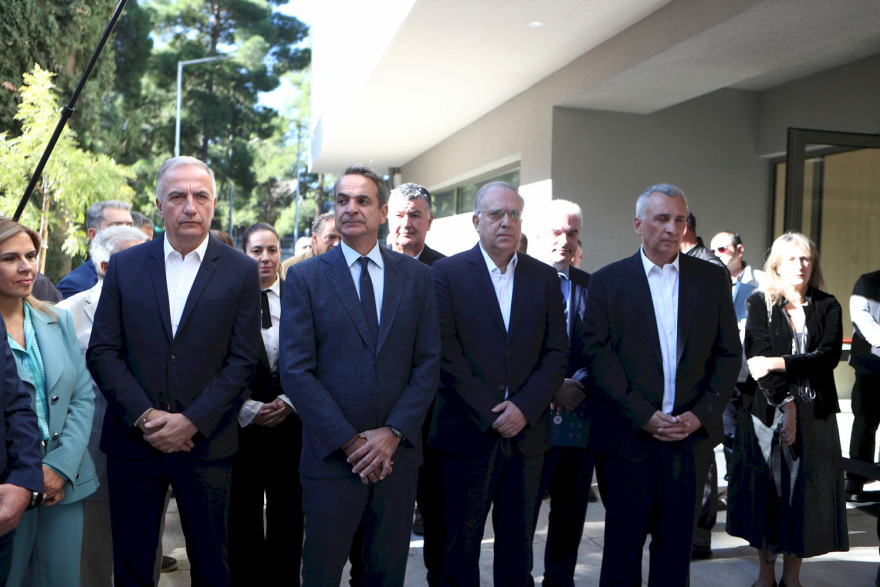 Ο Μητσοτάκης έκοψε την κορδέλα για το νέο έξυπνο κτίριο του ΕΚΕΦΕ «Δημόκριτος»