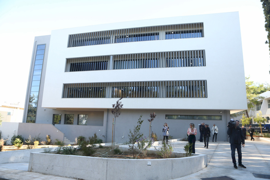 Μητσοτάκης από Δημόκριτο: Μόνο αυτή η κυβέρνηση συνομιλεί με το αύριο, δυστυχώς άλλες πολιτικές δυνάμεις παραμένουν εγκλωβισμένες στο χθες ή ακόμη και το προχθές