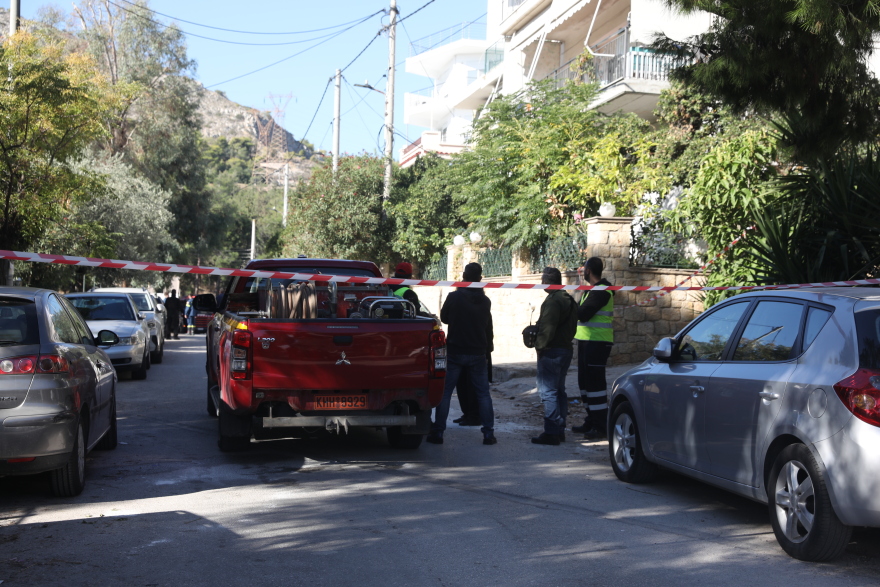 Ύποπτο αντικείμενο που μοιάζει με χειροβομβίδα εντοπίστηκε σε πάρκο στο Χαϊδάρι
