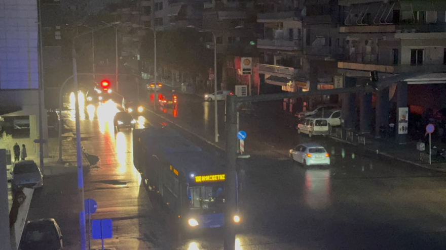 Μπλακ άουτ σε μεγάλο μέρος της Θεσσαλονίκης μετά από βλάβη σε δίκτυο υψηλής τάσης