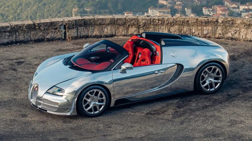 Μια μοναδική Bugatti Veyron σε πρόγραμμα αποκατάστασης
