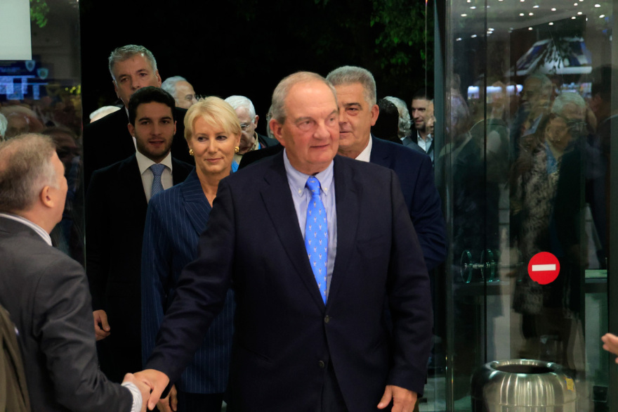 Καραμανλής: «Όχι» στην ενημέρωση της Τουρκίας για το καλώδιο – «Σφάλλουν βαρέως» όσοι διαβάζουν λάθος την Άγκυρα 
