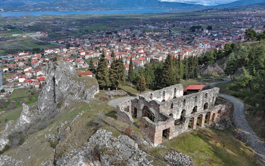 Η εκτέλεση 117 Ελλήνων από τους Τούρκους στα Σέρβια Κοζάνης το 1912
