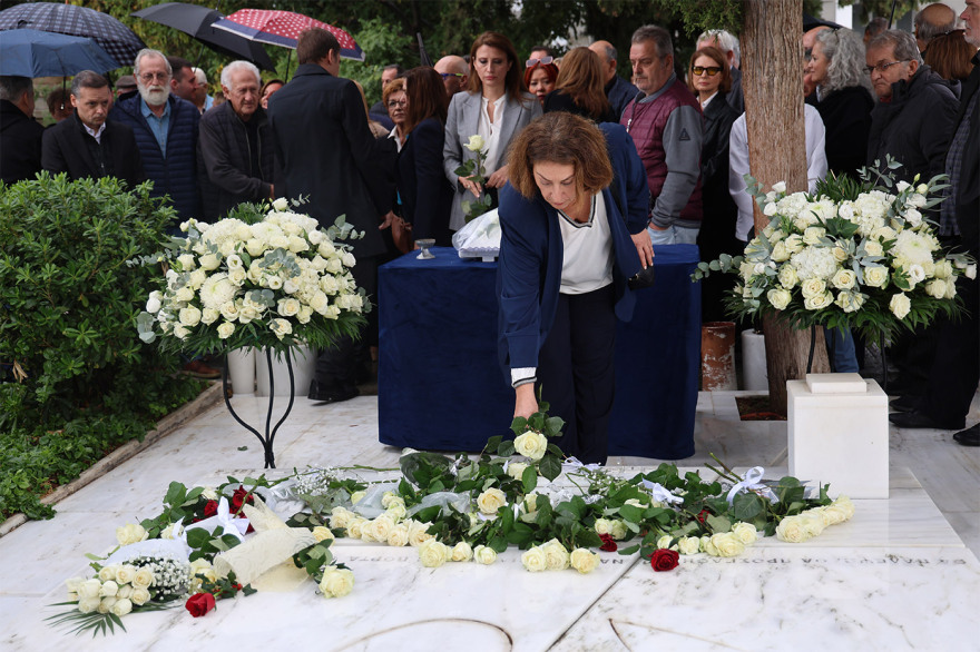 Πέντε χρόνια από τον θάνατο της Φώφης Γεννηματά: Ποιοι δίνουν το παρών στο μνημόσυνο