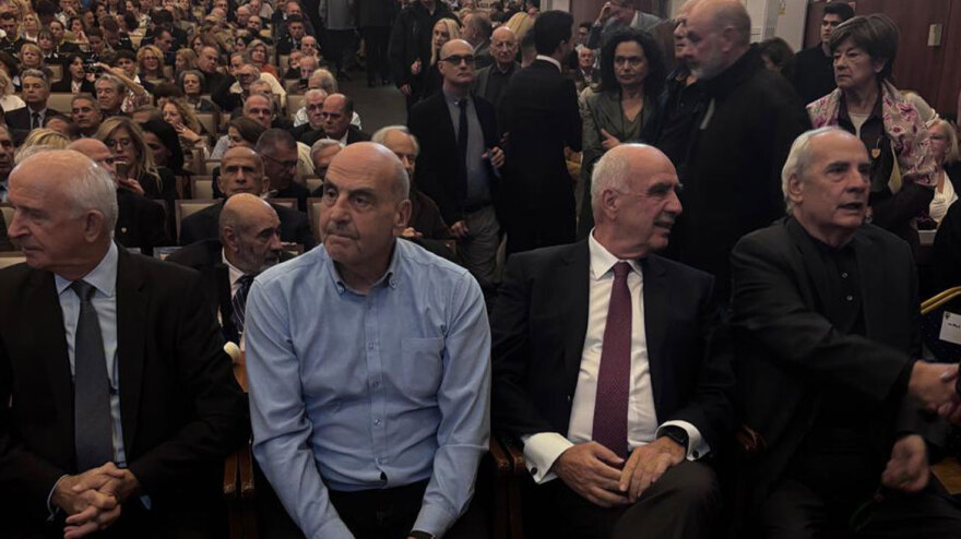 Καραμανλής: «Όχι» στην ενημέρωση της Τουρκίας για το καλώδιο – «Σφάλλουν βαρέως» όσοι διαβάζουν λάθος την Άγκυρα 
