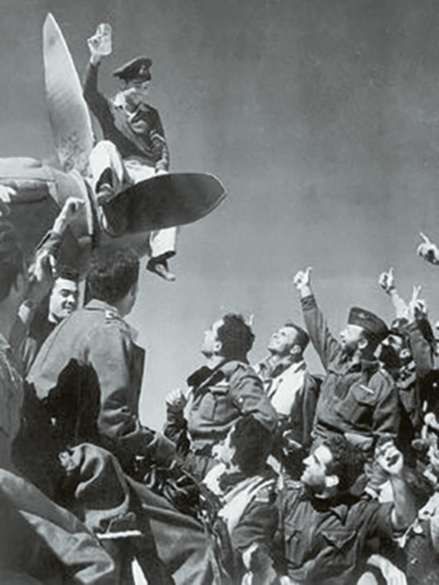28η Οκτωβρίου: Η συγκλονιστική αερομαχία των Τρικάλων - Όταν 12 Έλληνες πιλότοι τα έβαλαν με 50 γερμανικά αεροσκάφη