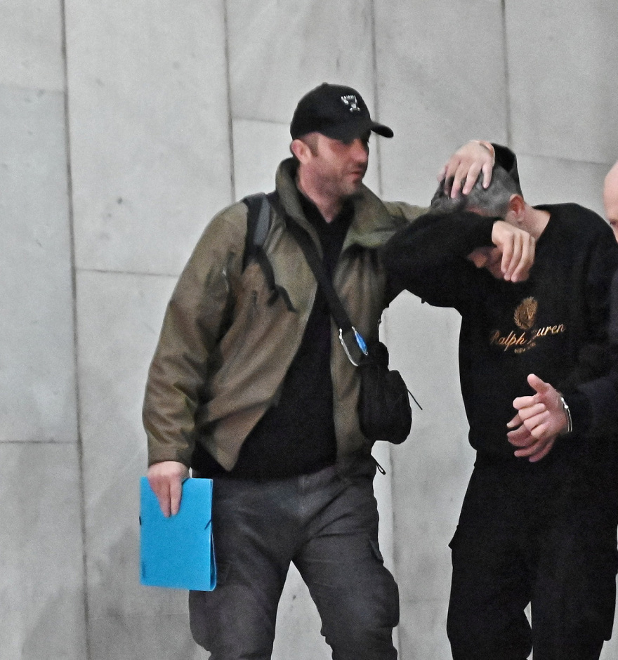 Στον Εισαγγελέα οι 59 συλληφθέντες για τη μεγάλη φορολογική απάτη στους φούρνους «Χωριάτικο», βίντεο και φωτογραφίες