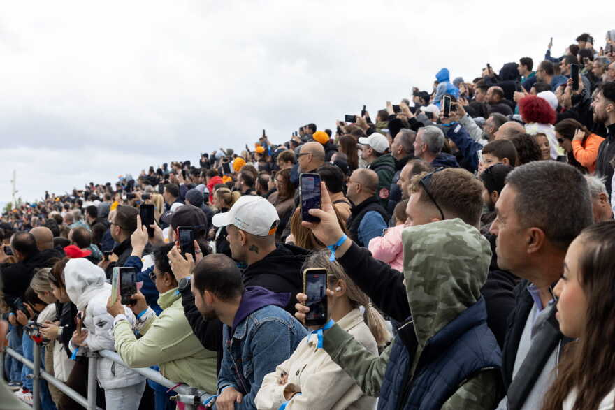 Από τη Fan Zone στο showrun του Allwyn x McLaren Racing: Live in Athens – Η απόλυτη motorsport εμπειρία που έζησαν χιλιάδες fans στο ΟΑΚΑ