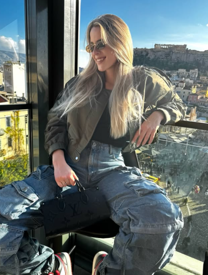 Κυριακάτικη βόλτα σε Μοναστηράκι και Πλάκα για Βιλντόζα - Τάασιτς - Φωτογραφίες 