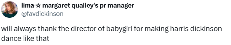 Πέδρο Πασκάλ: Μιμείται τον viral αισθησιακό χορό του Χάρις Ντίκινσον στην ταινία «Babygirl»