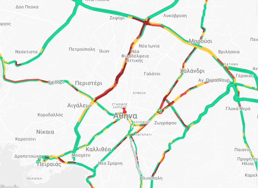 Κίνηση στους δρόμους: Μποτιλιαρισμένος ο Κηφισός, καθυστερήσεις στην Αττική Οδό