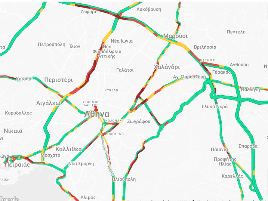 Κίνηση τώρα: Καραμπόλα τεσσάρων αυτοκινήτων στη Λ. Συγγρού