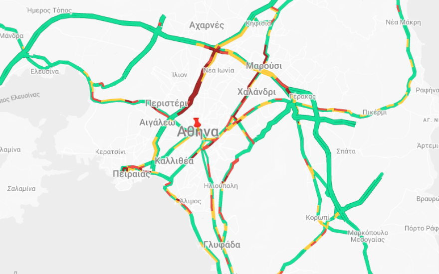 Μποτιλιάρισμα στον Κηφισό λόγω τροχαίου, καθυστερήσεις και στην Αττική οδό