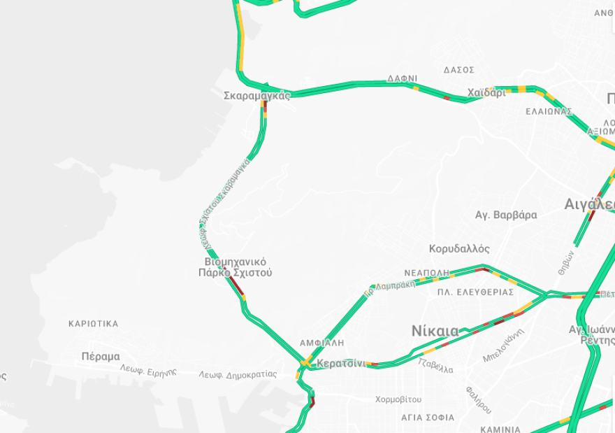 Σκαραμαγκάς: Τροχαίο στη Λεωφόρο Σχιστού με σύγκρουση φορτηγών
