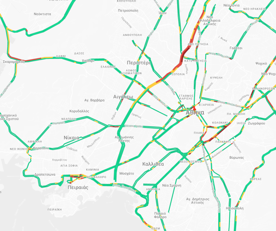 Κίνηση τώρα: Καθυστερήσεις σε Πειραιά, Κηφισό και Αττική Οδό