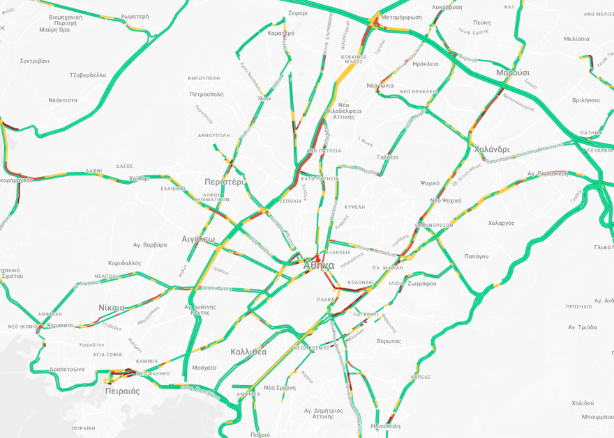 Οι δρόμοι με αυξημένη κίνηση τώρα στην Αθήνα, στο κόκκινο Κηφισός και Κηφισίας