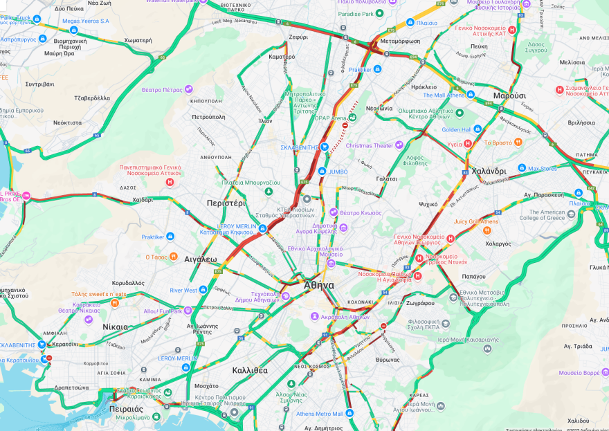 Live η κίνηση τώρα στους δρόμους: Ουρές χιλιομέτρων στον Κηφισό, καθυστερήσεις έως 30 λεπτών στην Αττική Οδό