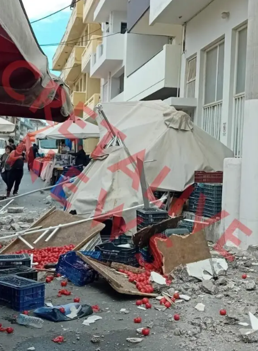 Πετάχτηκε για καφέ και δεν έπεσε το... μπαλκόνι πάνω του – Αναστάτωση στο Ηράκλειο για το ατύχημα στη λαϊκή αγορά