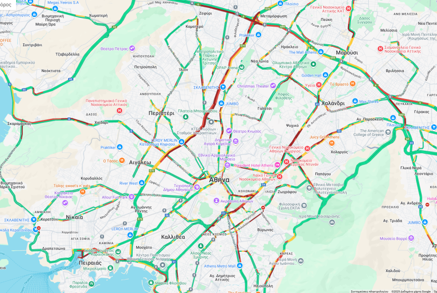 Live η κίνηση στους δρόμους: Ουρές χιλιομέτρων στον Κηφισό, 30λεπτες καθυστερήσεις στην Αττική Οδό - Πού αλλού υπάρχουν προβλήματα
