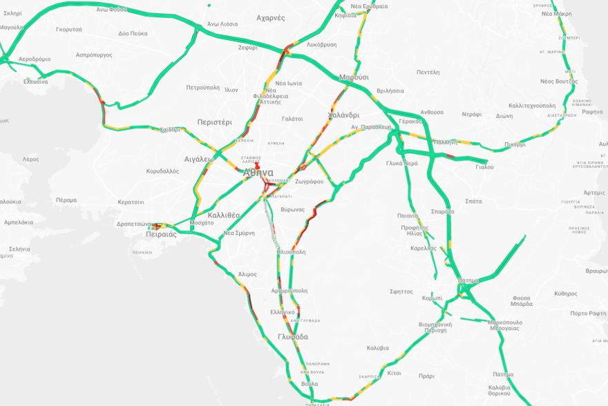 Κίνηση στους δρόμους τώρα live: Καραμπόλα 7 ΙΧ στον Καρέα, πληροφορίες για 2 τραυματίες