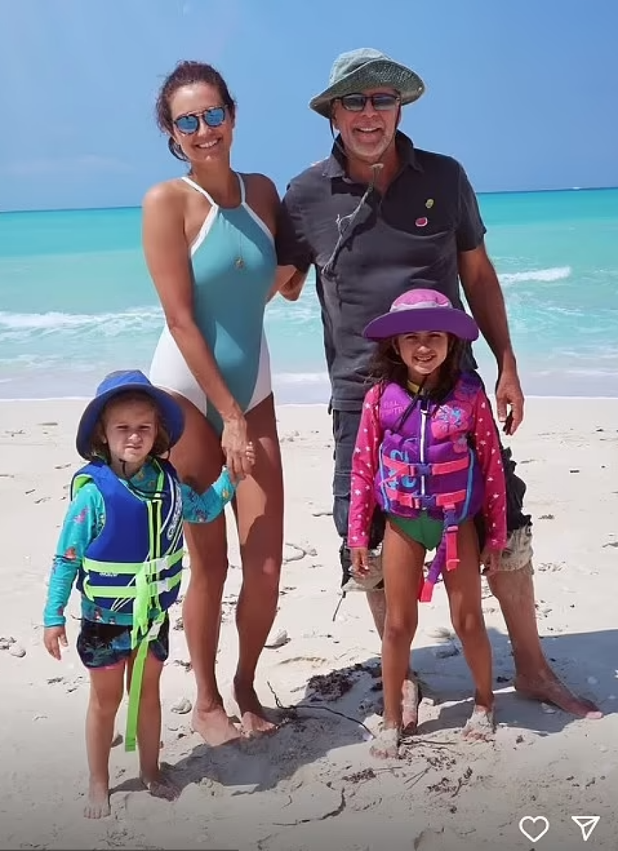 Μπρους Γουίλις: Νέα δημόσια εμφάνιση του ηθοποιού στο Λος Άντζελες συνοδεία δύο σωματοφυλάκων