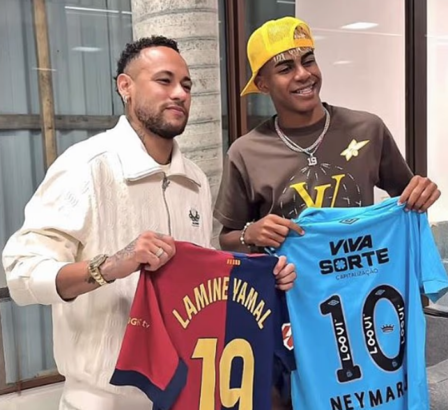 Λαμίν Γιαμάλ: Άφησε πίσω του την Βάσκεθ και πήγε διακοπές στη Βραζιλία με τον Νεϊμάρ - Βίντεο, φωτογραφίες 