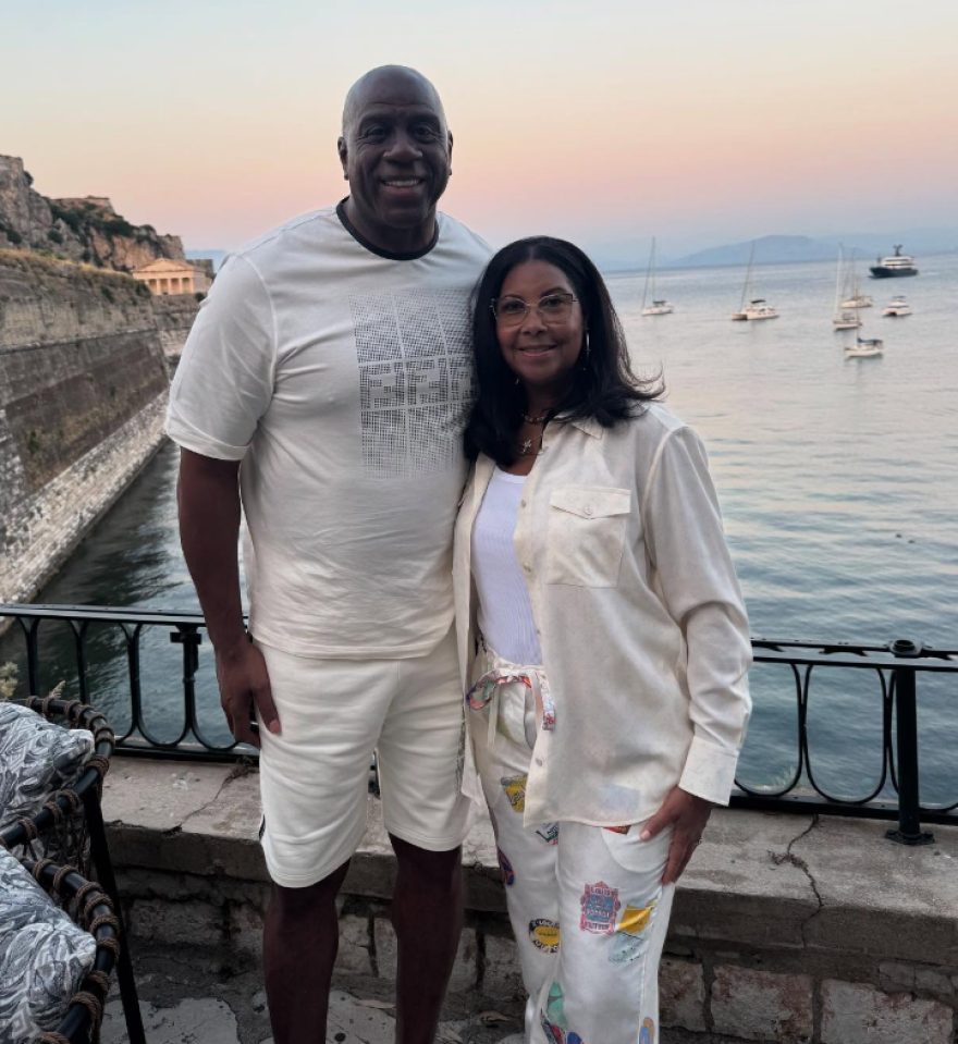 Διακοπές στα νησιά του Ιονίου για τον θρυλικό Μάτζικ Τζόνσον - Φωτογραφίες 