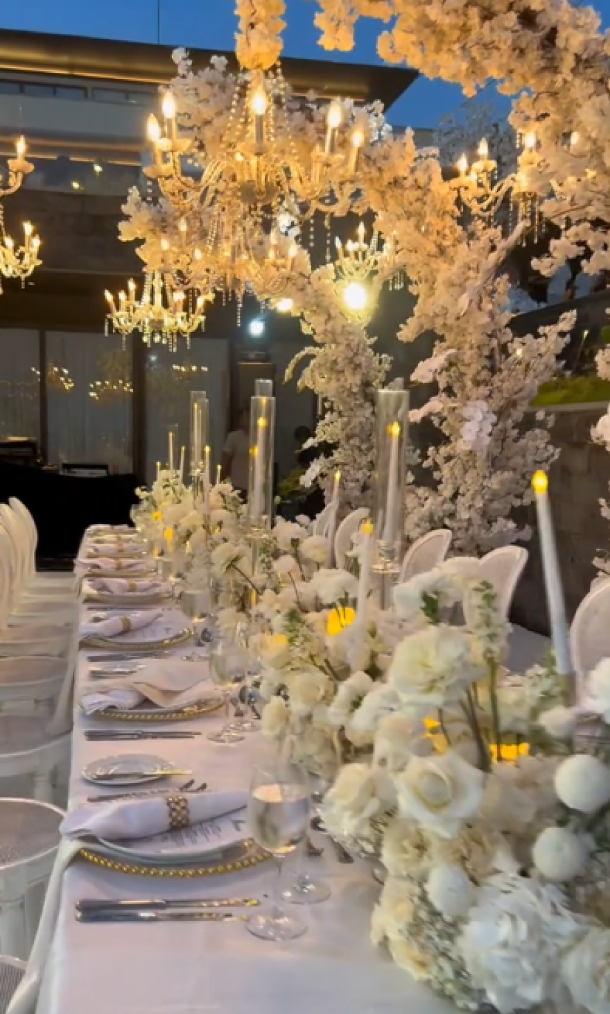 Ο Γιάννης Λύρας παντρεύτηκε στο Μπαλί - Δείτε βίντεο και φωτογραφίες