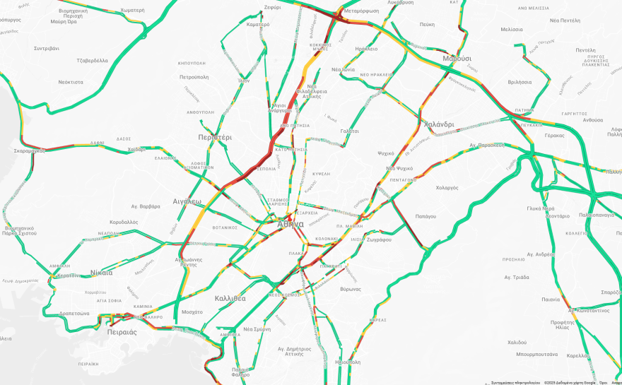 Κίνηση τώρα: Μποτιλιάρισμα σε Αττική Οδό και Κηφισό - Πού εντοπίζονται καθυστερήσεις αυτή την ώρα
