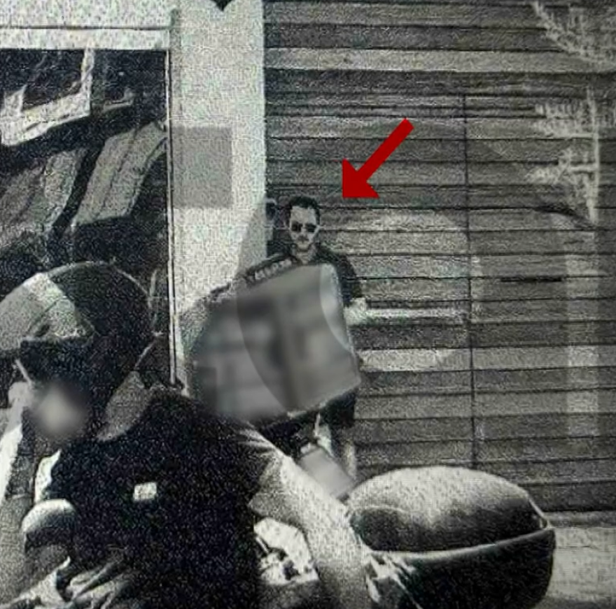 Ντοκουμέντο: Οι φωτογραφίες που τράβηξε η 43χρονη πριν τη δολοφονία του Πολωνού καθηγητή Ντοκουμέντο: Οι φωτογραφίες που τράβηξε η 43χρονη πριν τη δολοφονία του Πολωνού καθηγητή