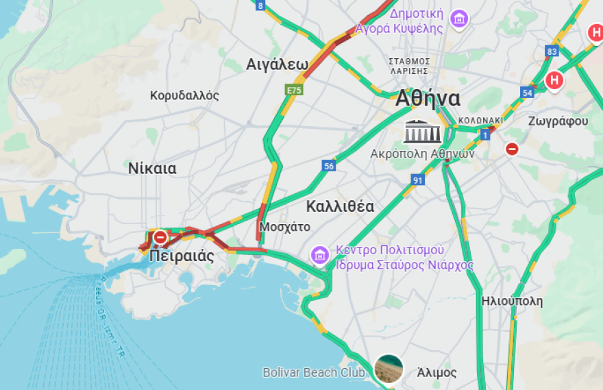 Ξεκίνησε η έξοδος του Αυγούστου: Κίνηση γύρω από το λιμάνι Πειραιά, με μποφόρ θα ταξιδέψουν οι εκδρομείς