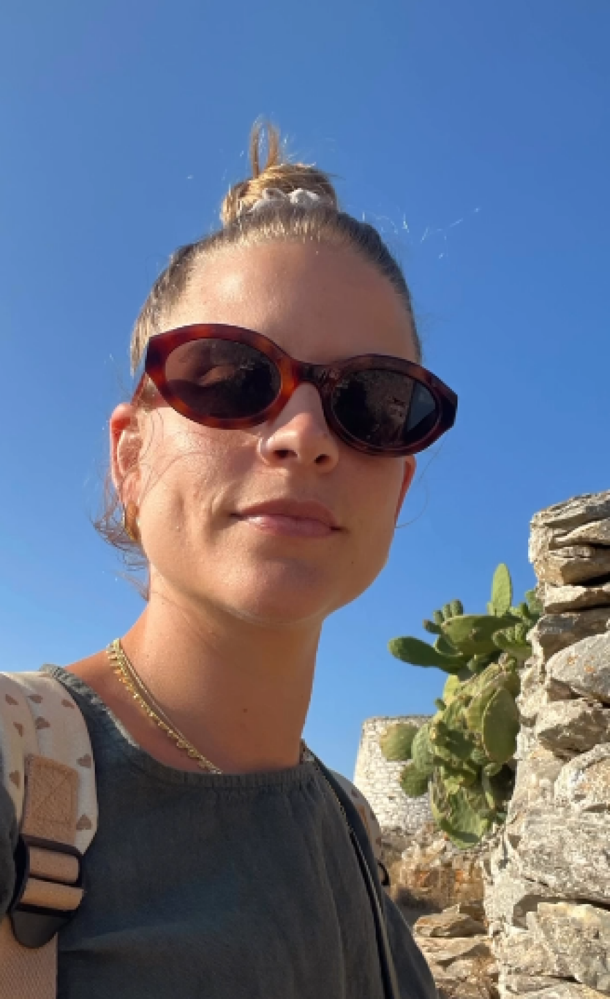 Δανάη Μιχαλάκη: Το φωτογραφικό άλμπουμ από τις διακοπές της στην Αμοργό