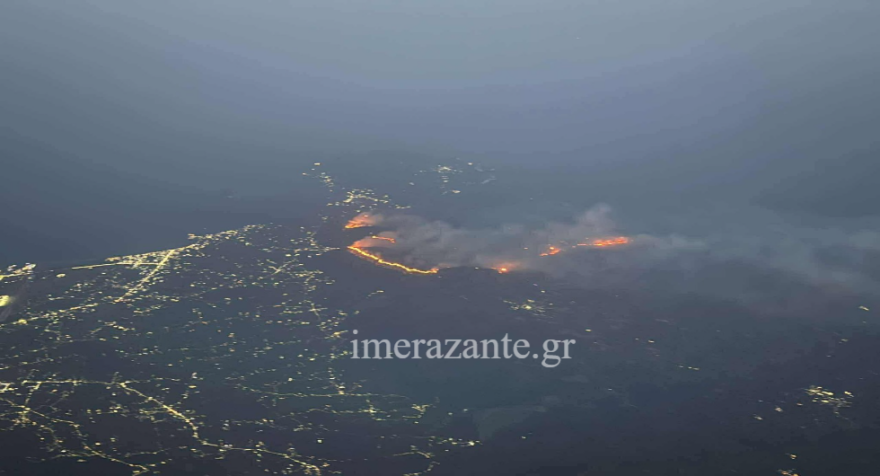 fotia_eikona-apo-aeroplano