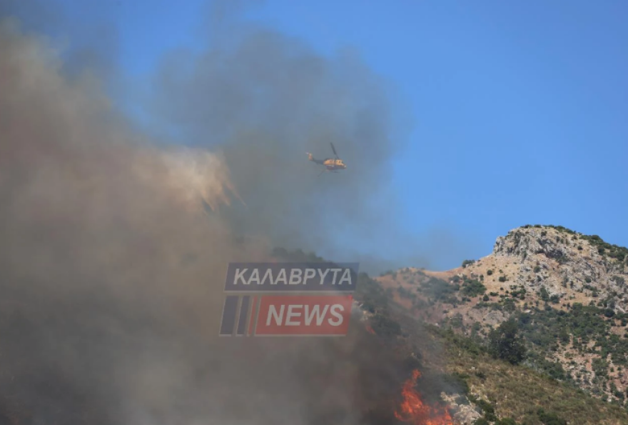 Καλύτερη η εικόνα της φωτιάς στο Λιβάδι Καλαβρύτων - Δείτε βίντεο