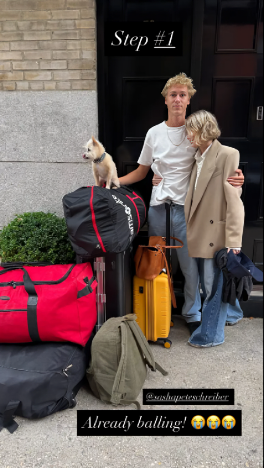 Ναόμι Γουότς: Η συγκίνησή της αποχαιρετώντας τον γιο της που φεύγει για σπουδές