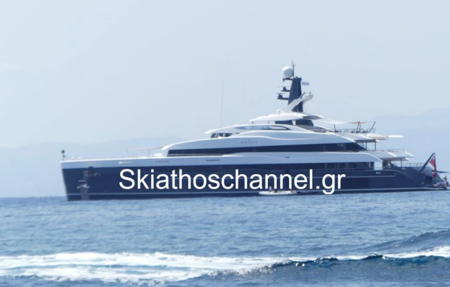 Μητσοτάκης και Μέρντοχ δείπνησαν σε ψαροταβέρνα της Τήνου