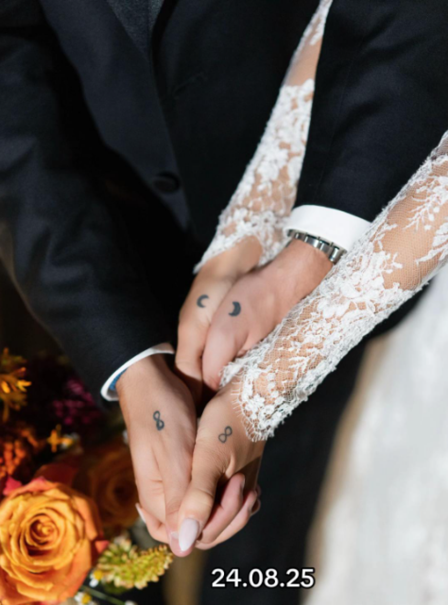 FΥ: Η Αλεξία Κεφαλά μοιράστηκε λεπτομέρειες από τον γάμο τους