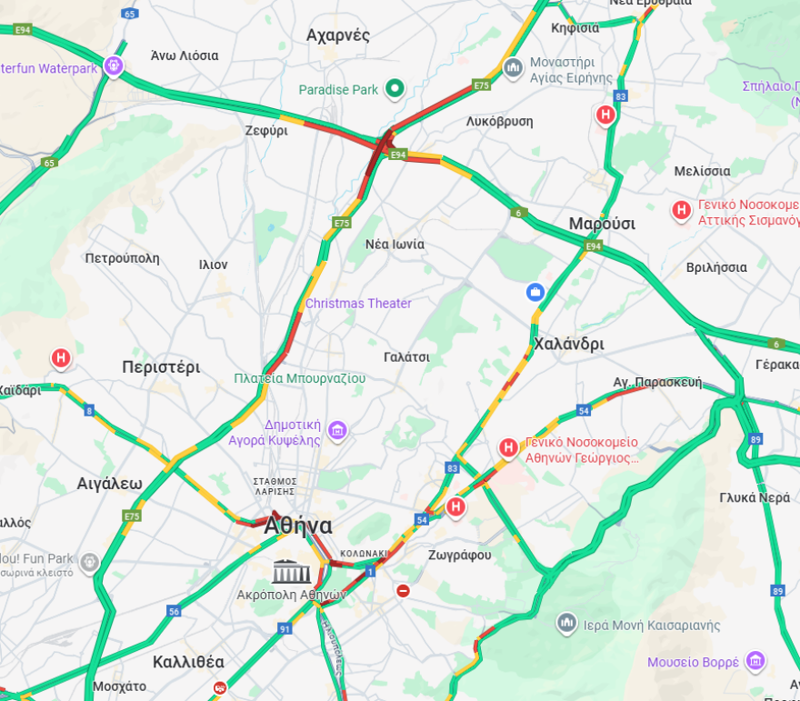 Κίνηση στους δρόμους: Μεγάλες καθυστερήσεις στην Αττική Οδό, προβλήματα σε Κηφισό, Κέντρο και Κηφισίας