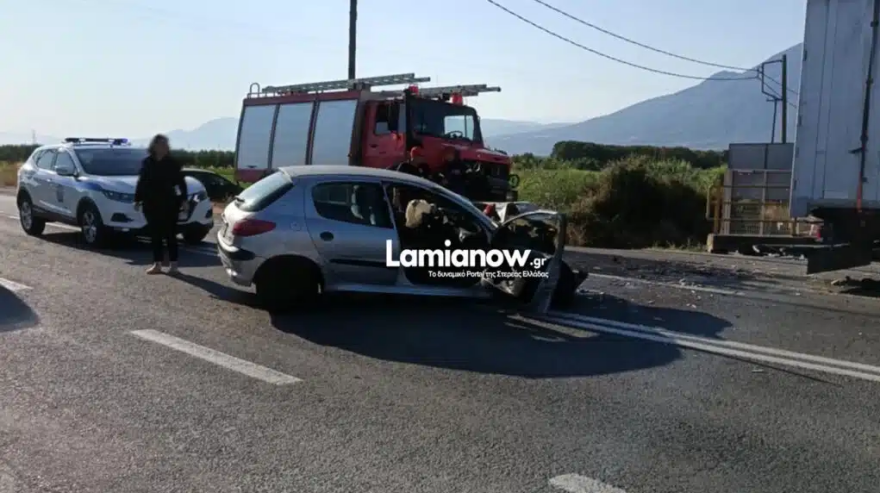 Τροχαίο δυστύχημα στο Λιανοκλάδι – Νεκρός ο συνοδηγός, σώοι οι υπόλοιποι επιβάτες