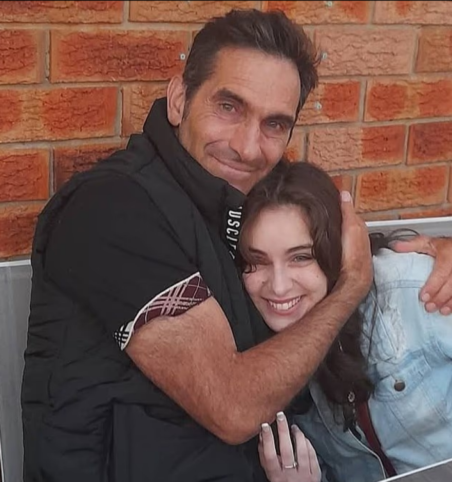 «Ο Merc ήταν πάντα ήρωας, η αγάπη του θα μας συντροφεύει» - Το αντίο της οικογένειας του σέρφερ που κατασπάραξε καρχαρίας στο Σίδνεϊ