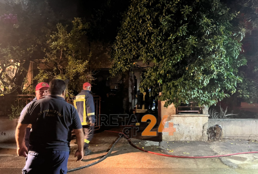 Έβαλε φωτιά και έκαψε την μάνα και τον θείο του σε διαμέρισμα στο Ηράκλειο, ο ένας ήταν με σακούλα στο κεφάλι - Ο δράστης πήδηξε από το μπαλκόνι