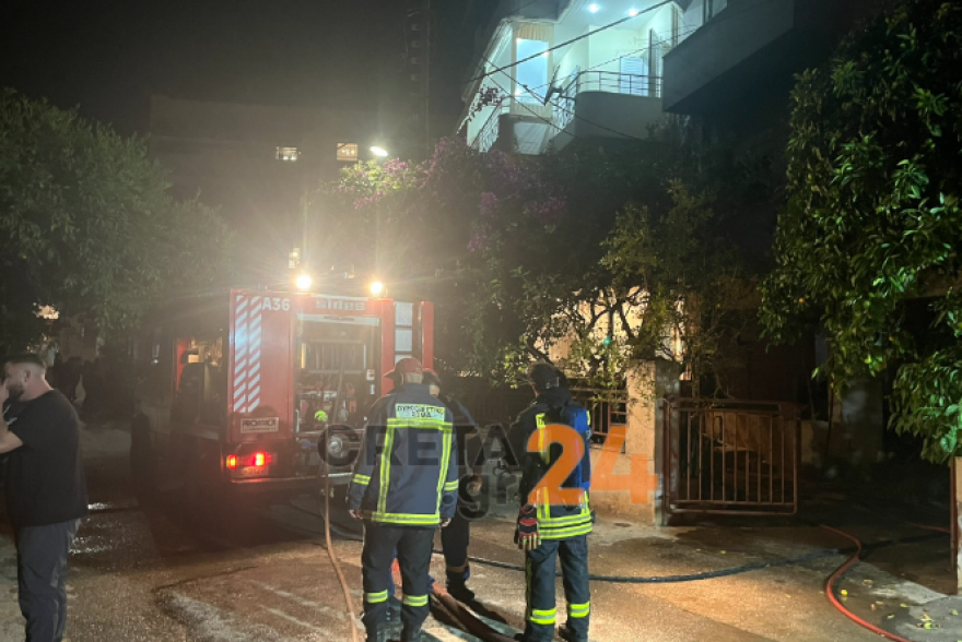 Έβαλε φωτιά και έκαψε την μάνα και τον θείο του σε διαμέρισμα στο Ηράκλειο, ο ένας ήταν με σακούλα στο κεφάλι - Ο δράστης πήδηξε από το μπαλκόνι