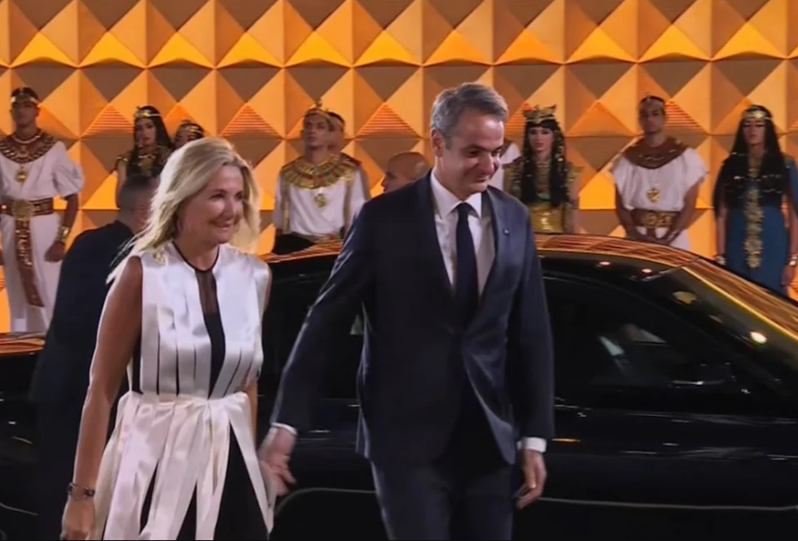 Αυτή την ώρα τα εγκαίνια του Μεγάλου Αιγυπτιακού Μουσείου στο Κάιρο - Live η εντυπωσιακή τελετή