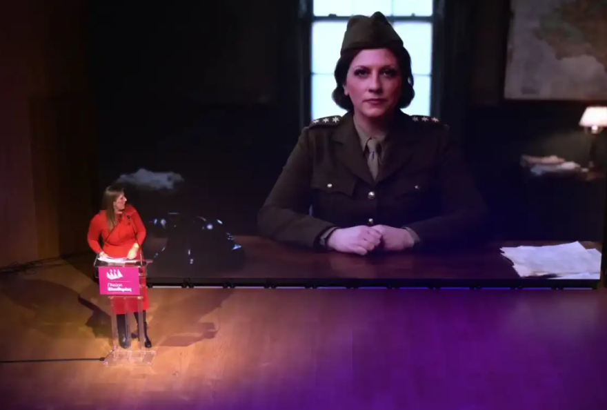 «Πλεύση Ελευθερίας Μονοπρόσωπη ΕΠΕ» - Τι γράφουν στα social media για την Κωνσταντοπούλου ως πυροσβέστη, αρχαία Ελληνίδα, ψαρά αθλήτρια και... στρατιώτη