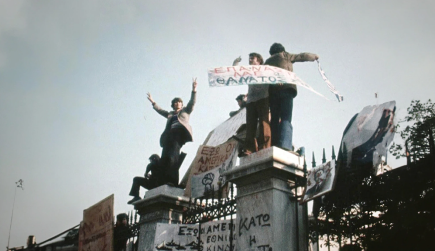Οι τραυματίες της εξέγερσης του Πολυτεχνείου: «Στο ψαχνό» οι μισοί πυροβολισμοί από Στρατό και Αστυνομία   

