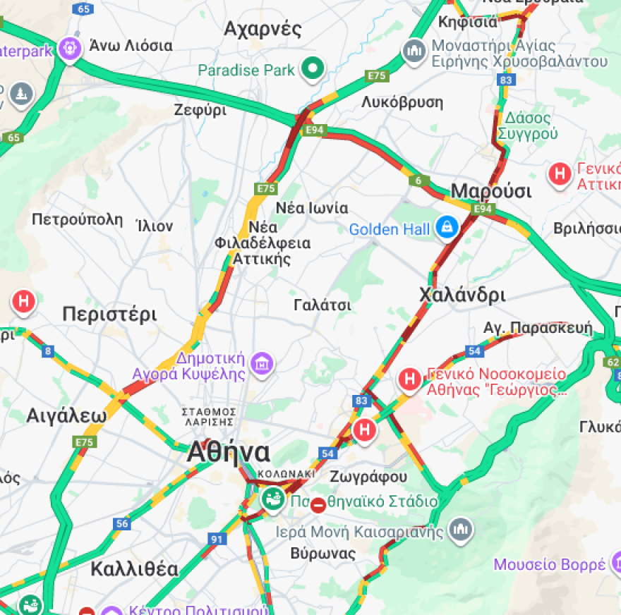 Στο «κόκκινο» η Κηφισίας, καθυστερήσεις σε Αττική Οδό, Κηφισό και Μεσογείων - Πού έχει κίνηση
