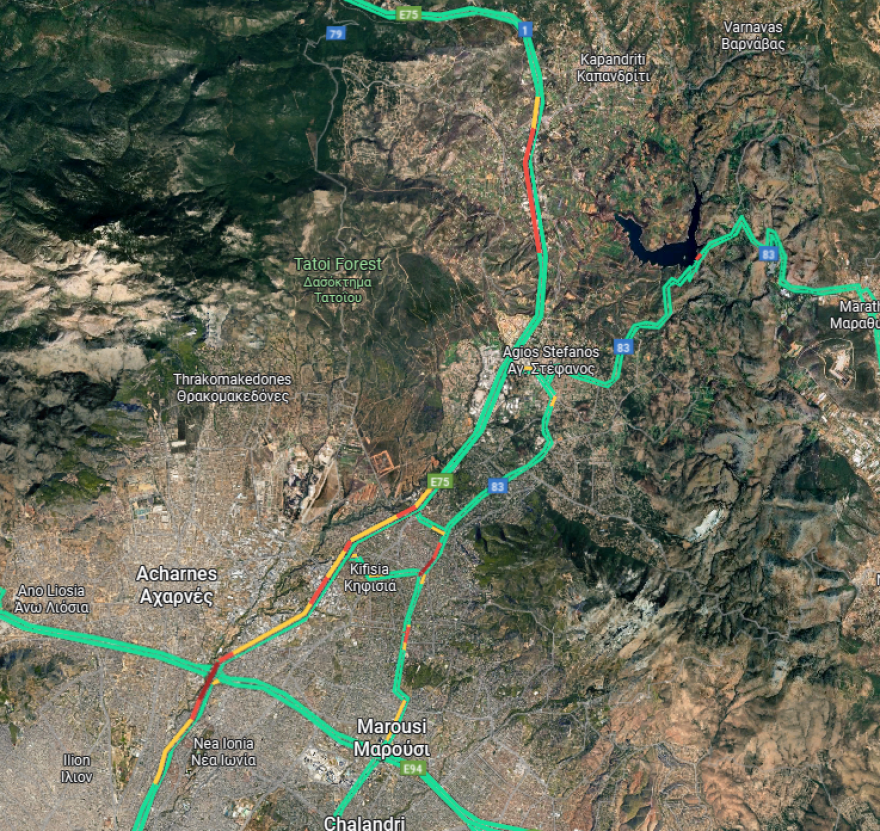 Μποτιλιάρισμα στην κάθοδο του Κηφισού - Μεγάλη ουρά στα διόδια των Αφιδνών
