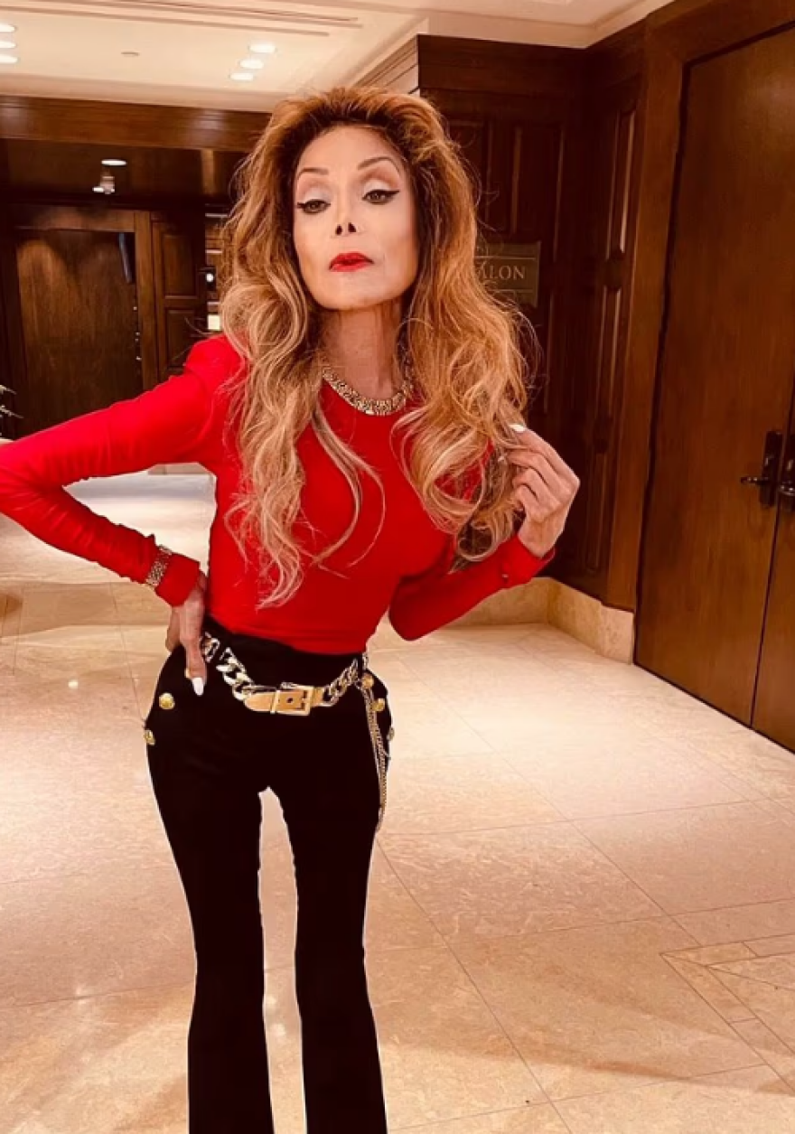 Πιο αδυνατισμένη από ποτέ η 69χρονη Λατόγια Τζάκσον - Οι φωτογραφίες που ανησύχησαν τους θαυμαστές της