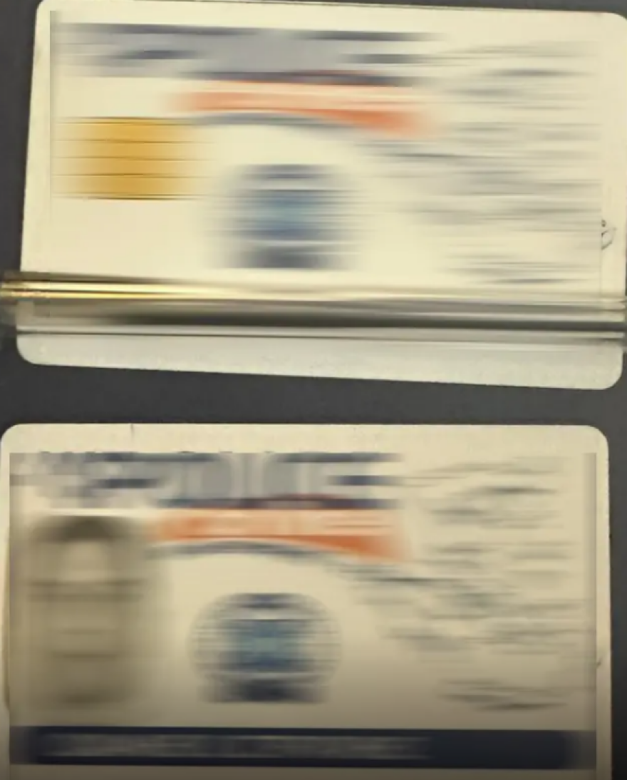 Με πιστόλι και κάρτα αστυνομικού συνελήφθη 44χρονος στα Πετράλωνα, δείτε φωτογραφίες