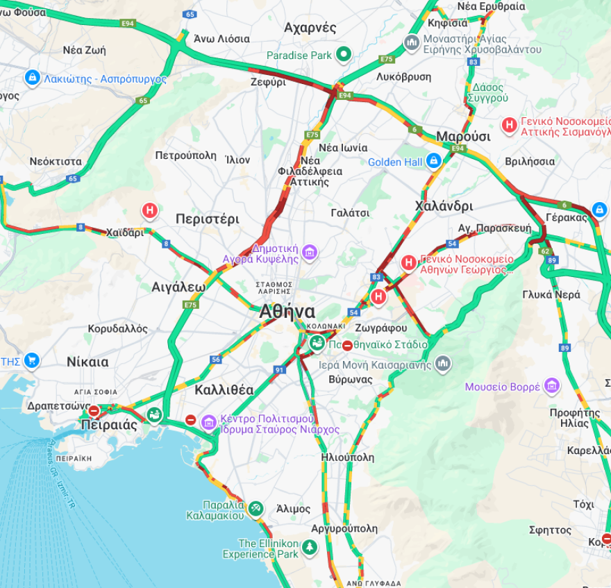 Κίνηση στους δρόμους: Πάνω από 30 λεπτά οι καθυστερήσεις στην Αττική Οδό, στο «κόκκινο» η Λεωφόρος Αθηνών και ο Κηφισός